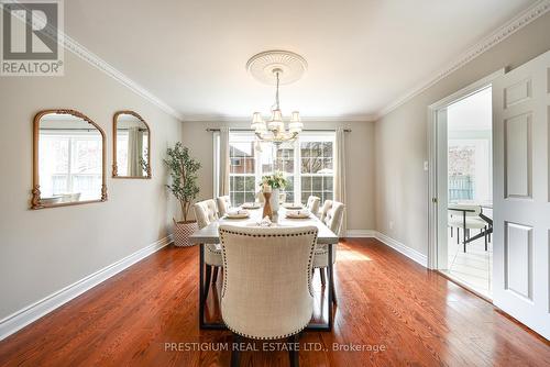 61 Addington Square, Markham, ON - Indoor Photo Showing Dining Room