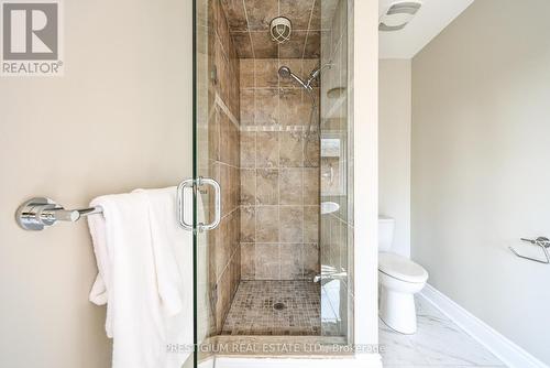 61 Addington Square, Markham, ON - Indoor Photo Showing Bathroom