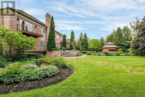 11 Jarvis Avenue, Aurora, ON - Outdoor
