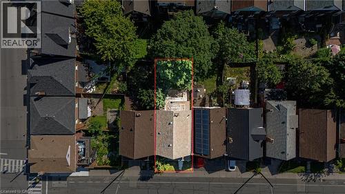 808 Cannon Street E, Hamilton, ON - Outdoor
