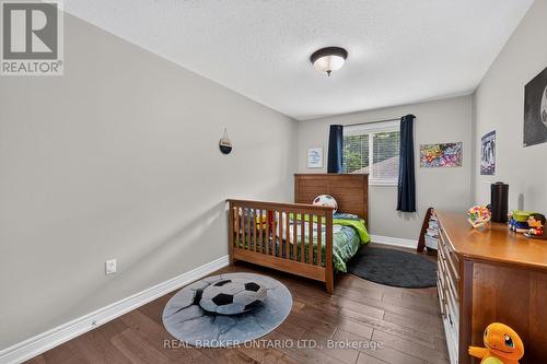35 Bloom Crescent, Barrie, ON - Indoor Photo Showing Bedroom