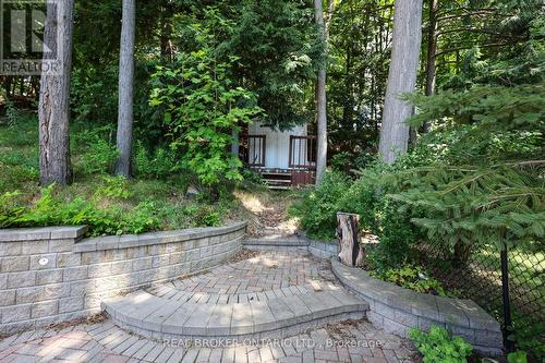 35 Bloom Crescent, Barrie, ON - Outdoor