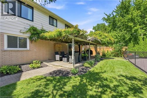 2086 Cavendish Drive, Burlington, ON - Outdoor