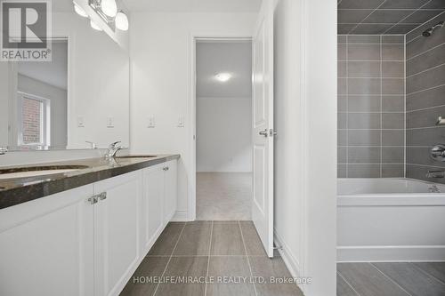 46 Stratford Drive, Caledon, ON - Indoor Photo Showing Bathroom