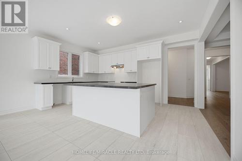 46 Stratford Drive, Caledon, ON - Indoor Photo Showing Kitchen