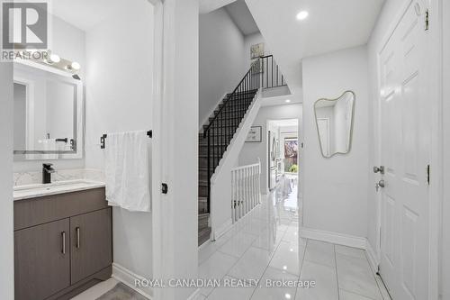 3 Gilmore Drive, Brampton, ON - Indoor Photo Showing Bathroom