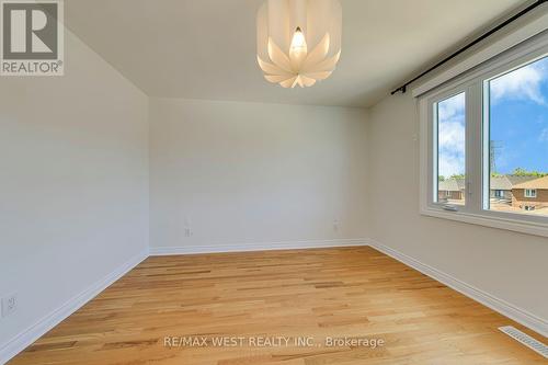 286 Gilbert Avenue, Toronto, ON - Indoor Photo Showing Other Room