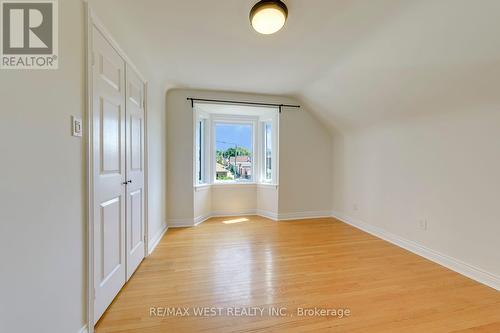 286 Gilbert Avenue, Toronto, ON - Indoor Photo Showing Other Room