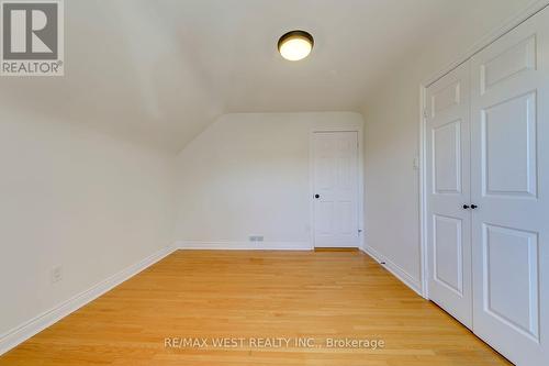 286 Gilbert Avenue, Toronto, ON - Indoor Photo Showing Other Room