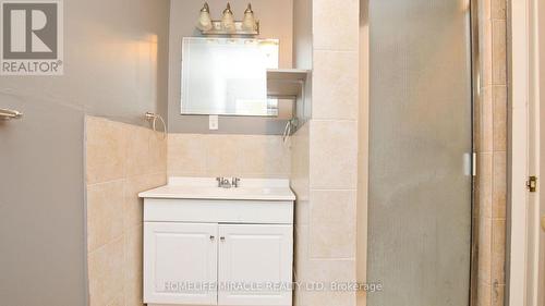 38 Medici Place, Brampton, ON - Indoor Photo Showing Bathroom