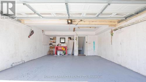 38 Medici Place, Brampton, ON - Indoor Photo Showing Garage
