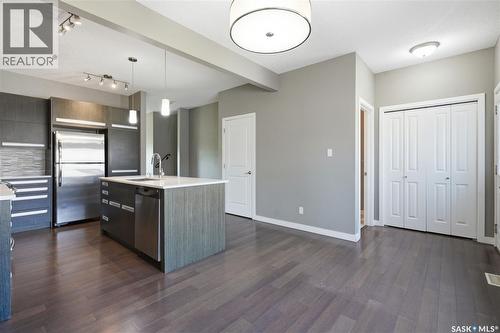 924 Stonebridge Common, Saskatoon, SK - Indoor Photo Showing Kitchen