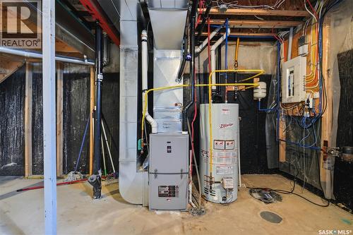 924 Stonebridge Common, Saskatoon, SK - Indoor Photo Showing Basement