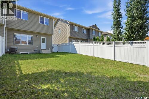 924 Stonebridge Common, Saskatoon, SK - Outdoor