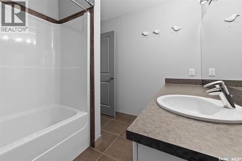 218 Brookview Drive, Regina, SK 