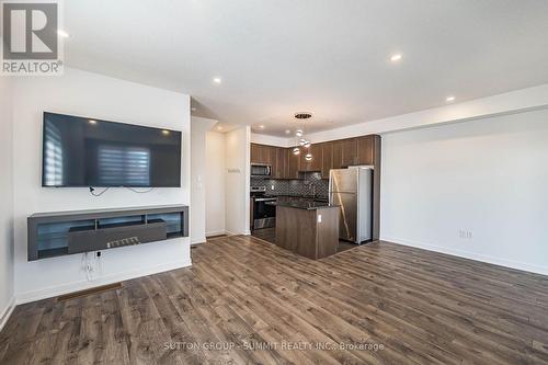 93 - 590 North Service Road, Hamilton, ON - Indoor Photo Showing Other Room