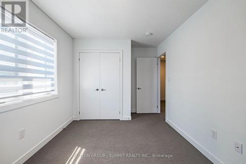 93 - 590 North Service Road, Hamilton, ON - Indoor Photo Showing Other Room