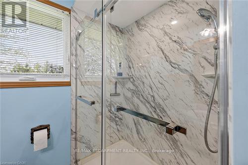 4617 Highway 3, Norfolk, ON - Indoor Photo Showing Bathroom