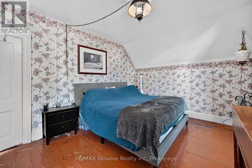 111 John Street, Huron East (Seaforth), ON - Indoor Photo Showing Bedroom