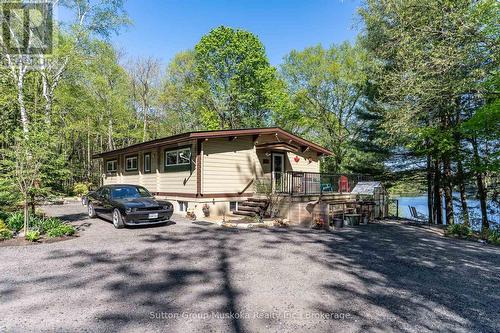 Year round home - 2 finished levels - 236 Hoodstown Road, Huntsville (Stisted), ON - Outdoor