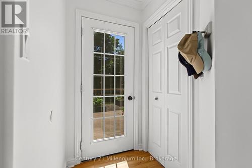 38 Grayview Drive, Grey Highlands, ON - Indoor Photo Showing Other Room