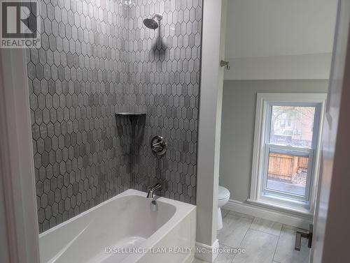 241 Sydney Street, Cornwall, ON - Indoor Photo Showing Bathroom