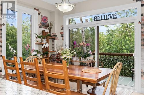 107 Allegra Drive, Wasaga Beach, ON - Indoor Photo Showing Dining Room