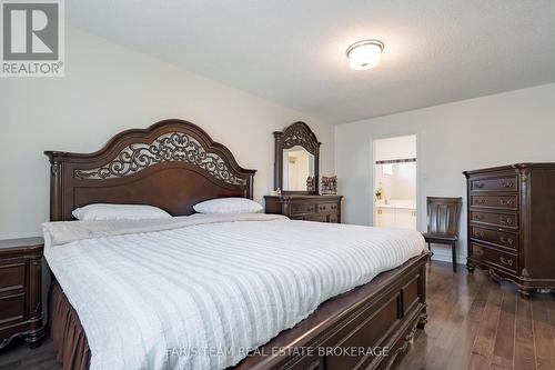 503 Grove Street E, Barrie, ON - Indoor Photo Showing Bedroom