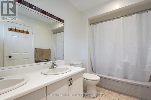 503 Grove Street E, Barrie, ON - Indoor Photo Showing Bathroom