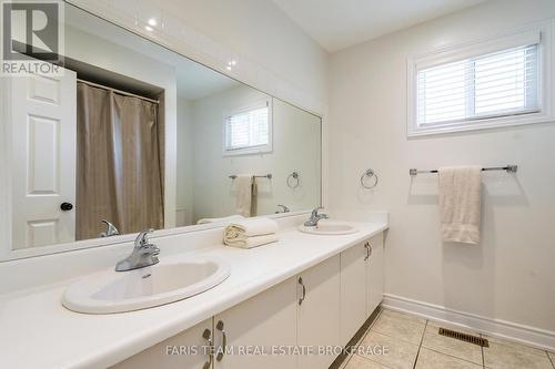 503 Grove Street E, Barrie, ON - Indoor Photo Showing Bathroom