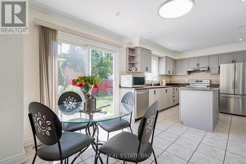 503 Grove Street E, Barrie, ON - Indoor