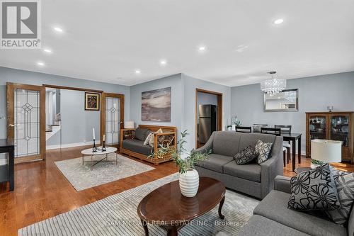188 Birkdale Road, Toronto, ON - Indoor Photo Showing Living Room