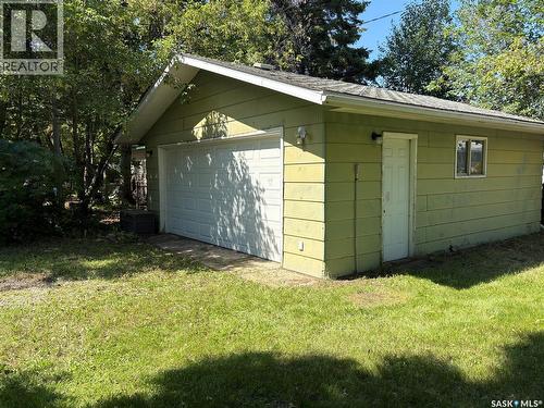 16 29Th Street E, Prince Albert, SK - Outdoor