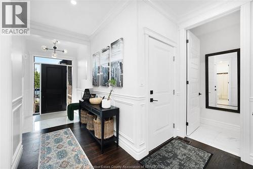 450 Brunmar Crescent, Lakeshore, ON - Indoor Photo Showing Other Room
