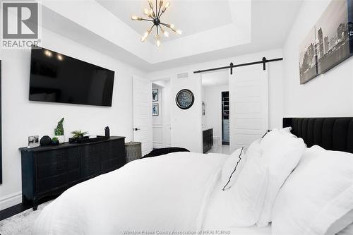 450 Brunmar Crescent, Lakeshore, ON - Indoor Photo Showing Bedroom