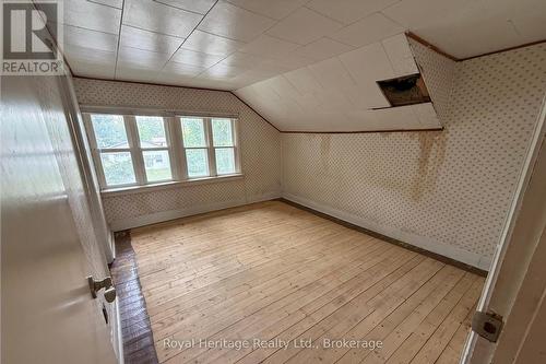 12 Dufferin Street, Brighton, ON - Indoor Photo Showing Other Room
