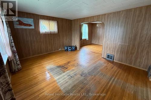 12 Dufferin Street, Brighton, ON - Indoor Photo Showing Other Room