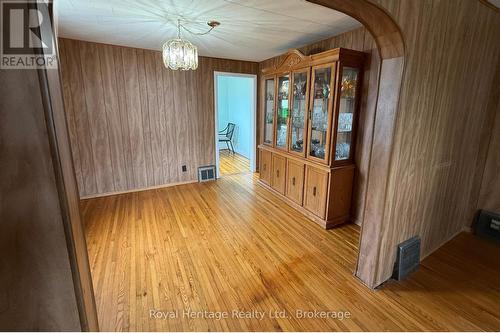 12 Dufferin Street, Brighton, ON - Indoor Photo Showing Other Room