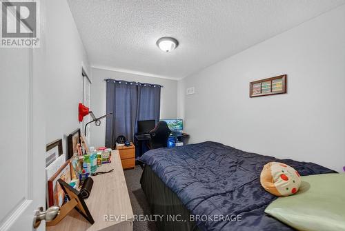 986 Killarney Crescent, Kingston (East Gardiners Rd), ON - Indoor Photo Showing Bedroom