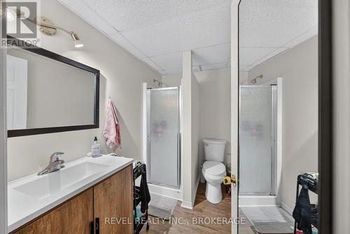 986 Killarney Crescent, Kingston (East Gardiners Rd), ON - Indoor Photo Showing Bathroom