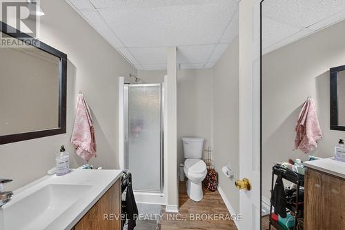 986 Killarney Crescent, Kingston (East Gardiners Rd), ON - Indoor Photo Showing Bathroom