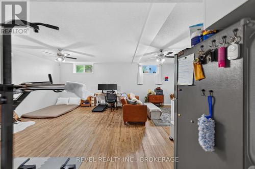 986 Killarney Crescent, Kingston (East Gardiners Rd), ON - Indoor