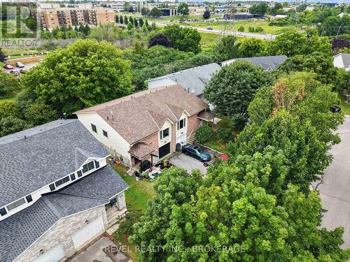 986 Killarney Crescent, Kingston (East Gardiners Rd), ON - Outdoor