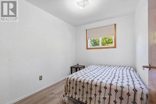 17 Edgemere Crescent, London South (South T), ON - Indoor Photo Showing Bedroom