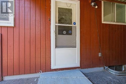17 Edgemere Crescent, London South (South T), ON - Outdoor With Exterior