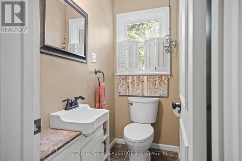 2pc Bath - 20 Parkview Drive, St. Thomas, ON - Indoor Photo Showing Bathroom