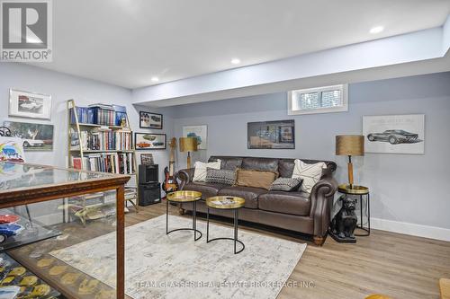 Den - 20 Parkview Drive, St. Thomas, ON - Indoor Photo Showing Living Room