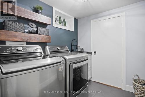 Laundry Room - 20 Parkview Drive, St. Thomas, ON - Indoor Photo Showing Laundry Room