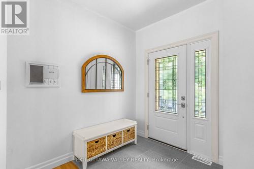 698 Mitchell Road, Madawaska Valley, ON - Indoor Photo Showing Other Room