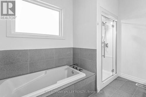 698 Mitchell Road, Madawaska Valley, ON - Indoor Photo Showing Bathroom